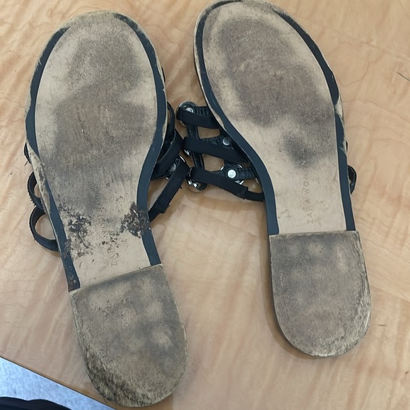 As pictured - Picture 6 of 7